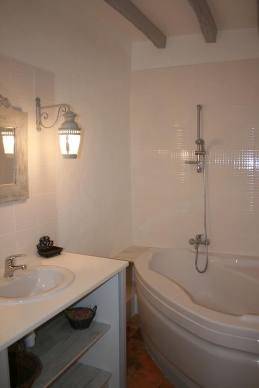 Chambres D'Hotes Le Clos Du Puits Mosnes Chambre photo